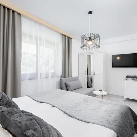 Luxury Salwatoriańska Apartments Mountain View Zakopane by Renters Prestige-3